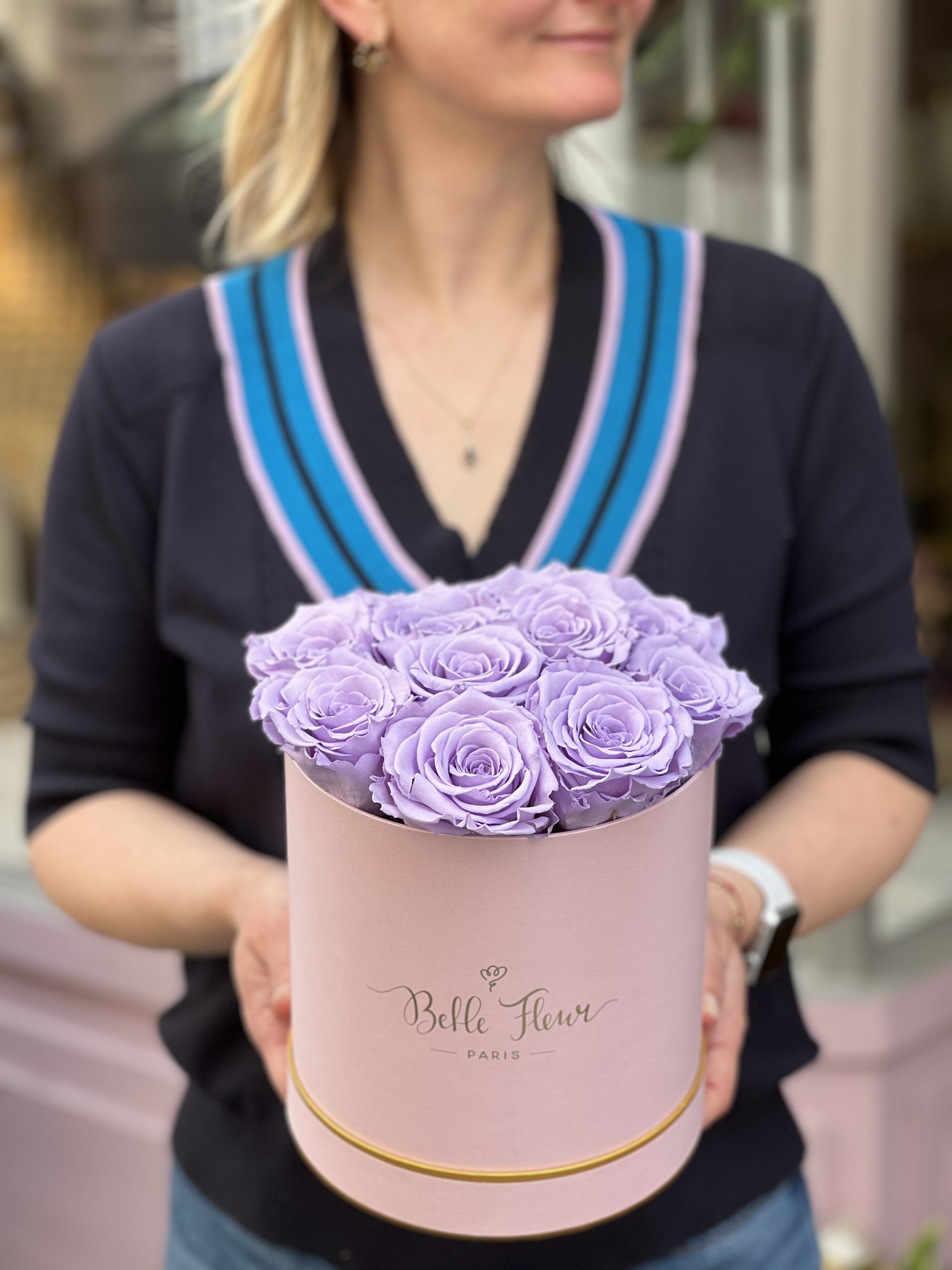 Boîte à roses éternelles parme
